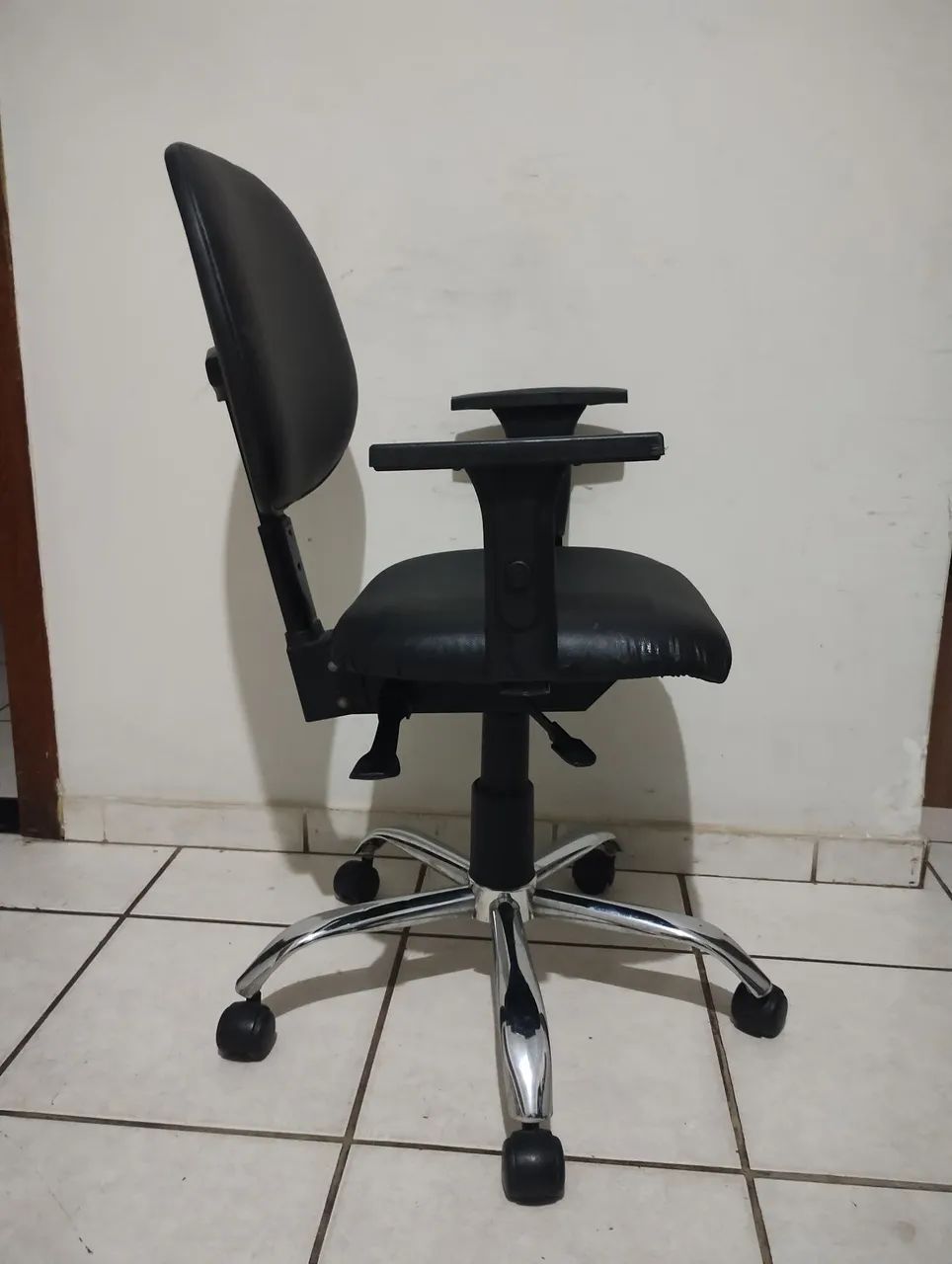 Cadeira de escritório  - Foto 3