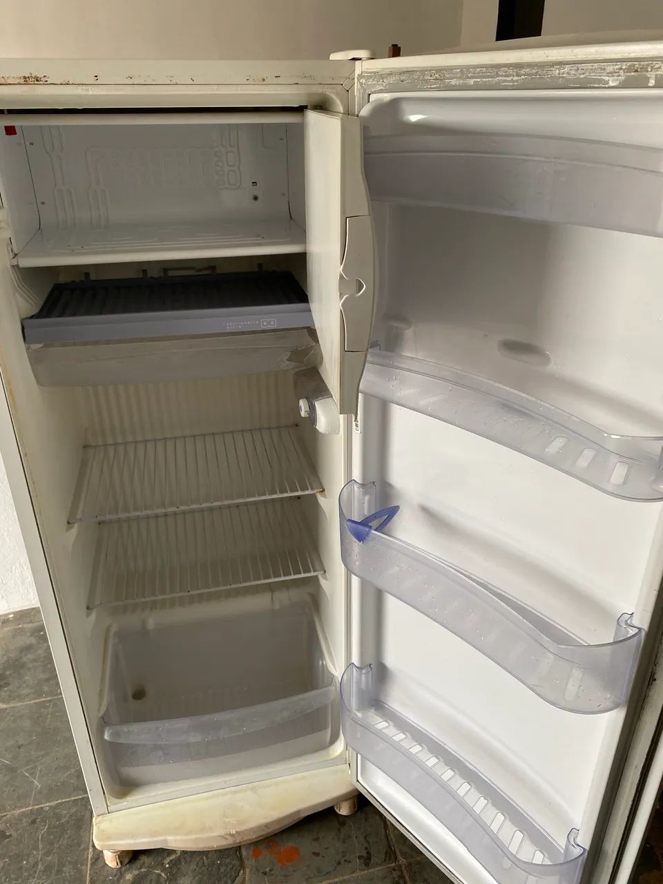 Geladeira 110w - Foto 2