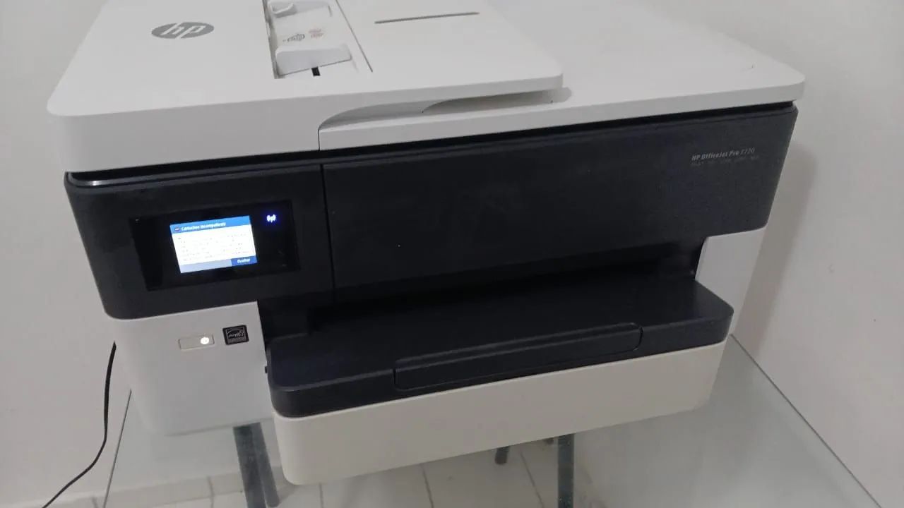 Impressora HP multifuncional 