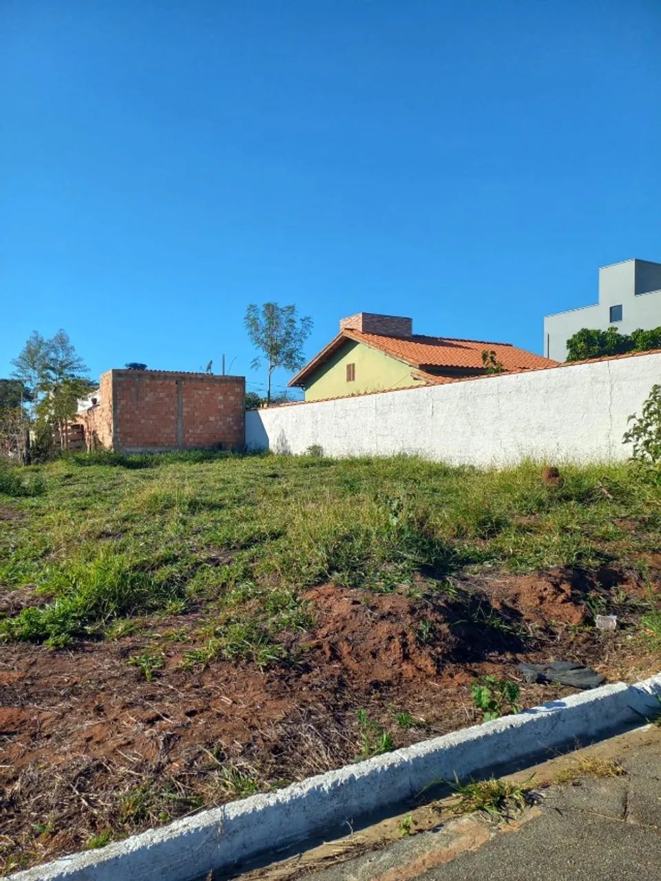 Lote à venda em Macaia - Próximo à Represa