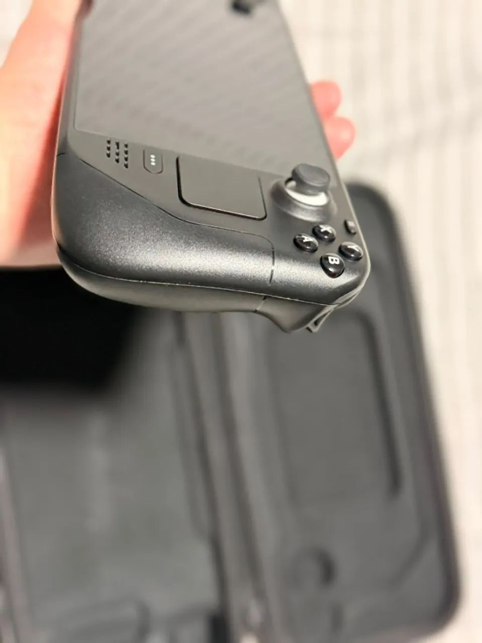 Steam deck 256GB com case e carregador - Foto 3