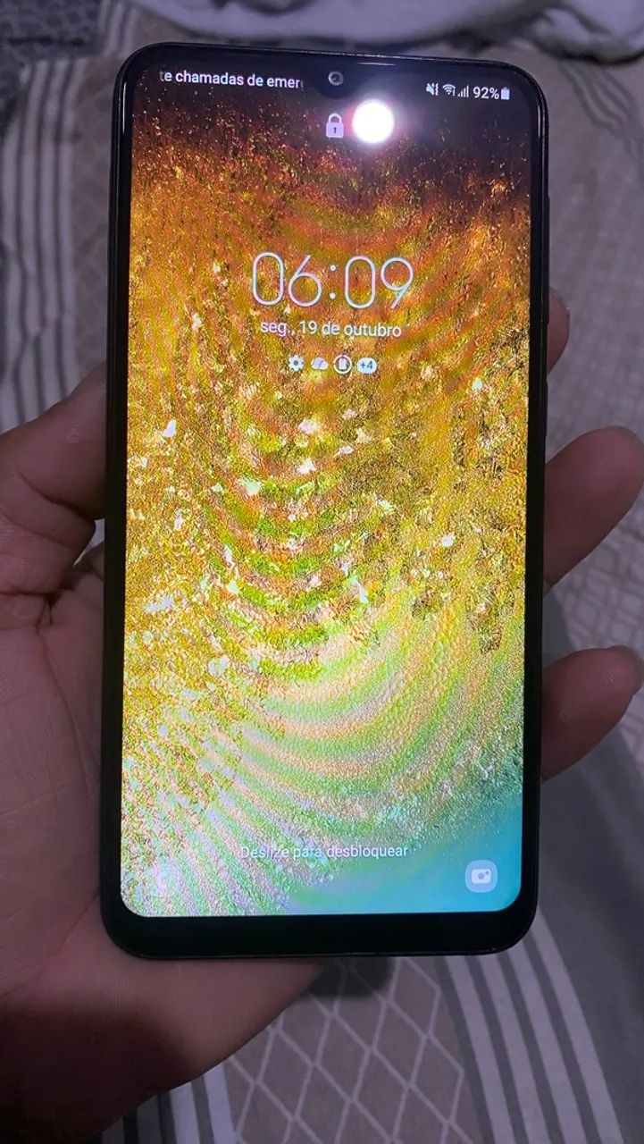 Celular Samsung A10 - Foto 2