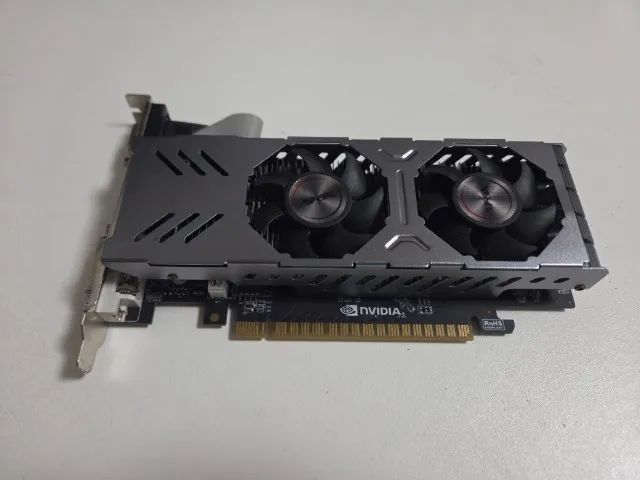 Placa de Vídeo Nvidia GeForce GTX 750 (pouco uso)
