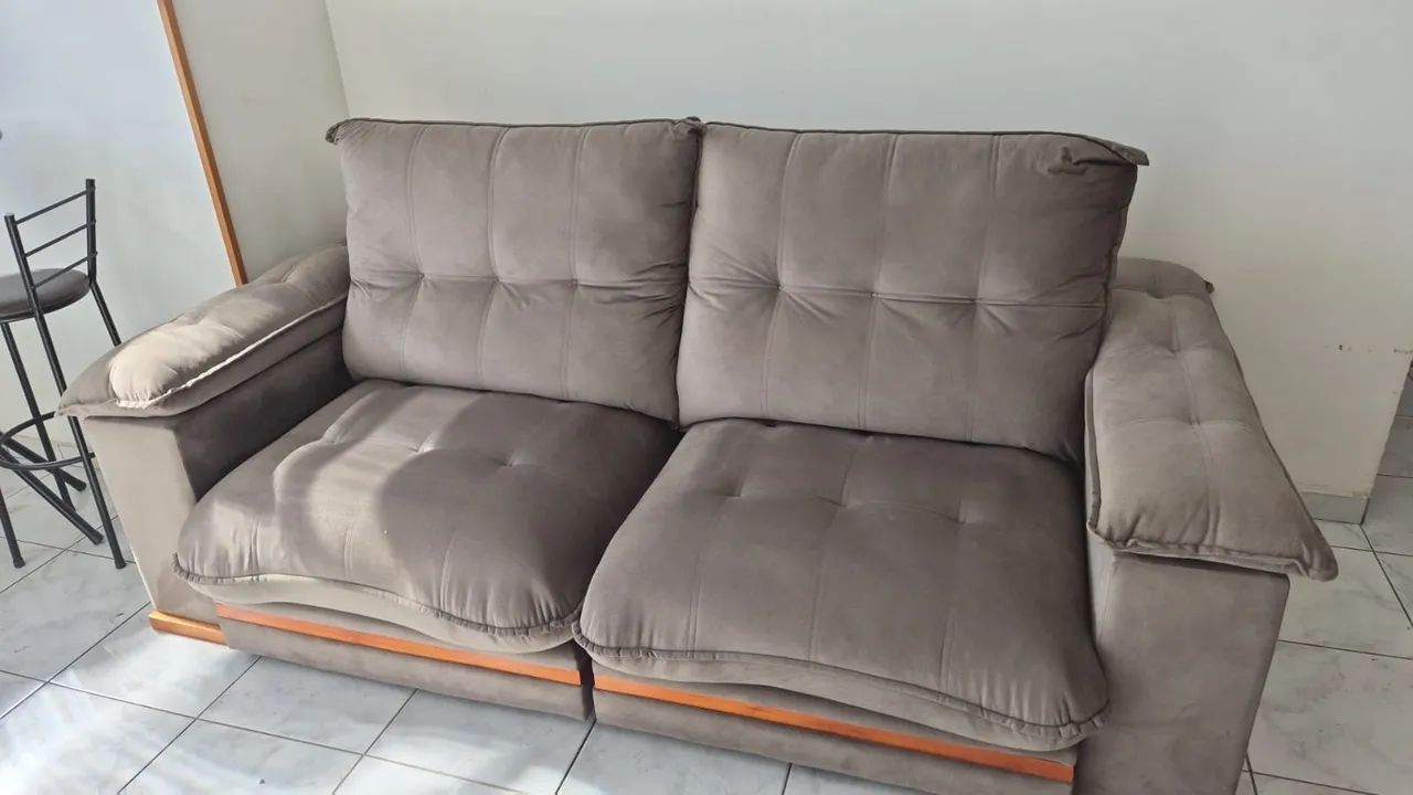 Sofá retrátil 2 lugares estado de novo  - Foto 4