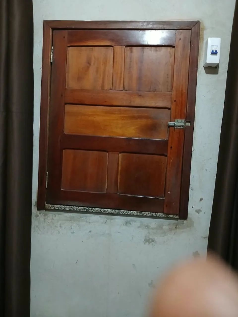 Vende-se duas janela