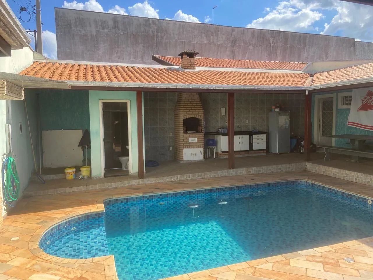 Casa à Venda - Parque Clayton Malaman, Pirassununga