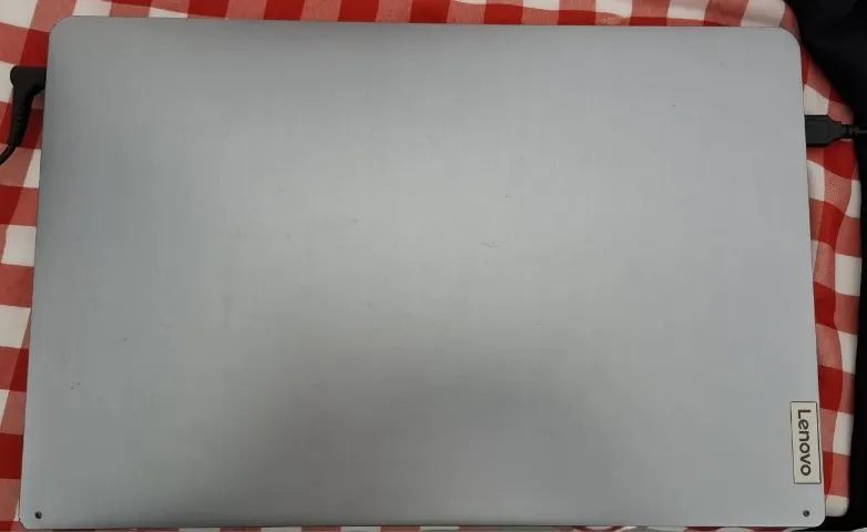 **Notebook Lenovo IdeaPad 3i i5 | 8GB RAM | SSD 256GB** - Foto 2