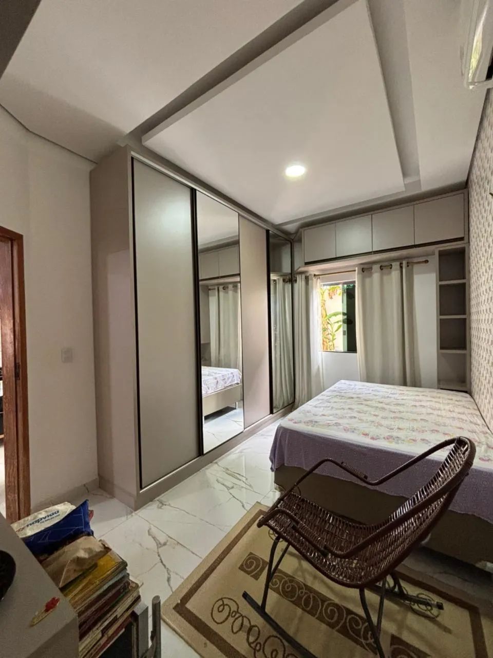 Casa Com Móveis Planejados | 3 quartos | Parque 10 - Foto 2
