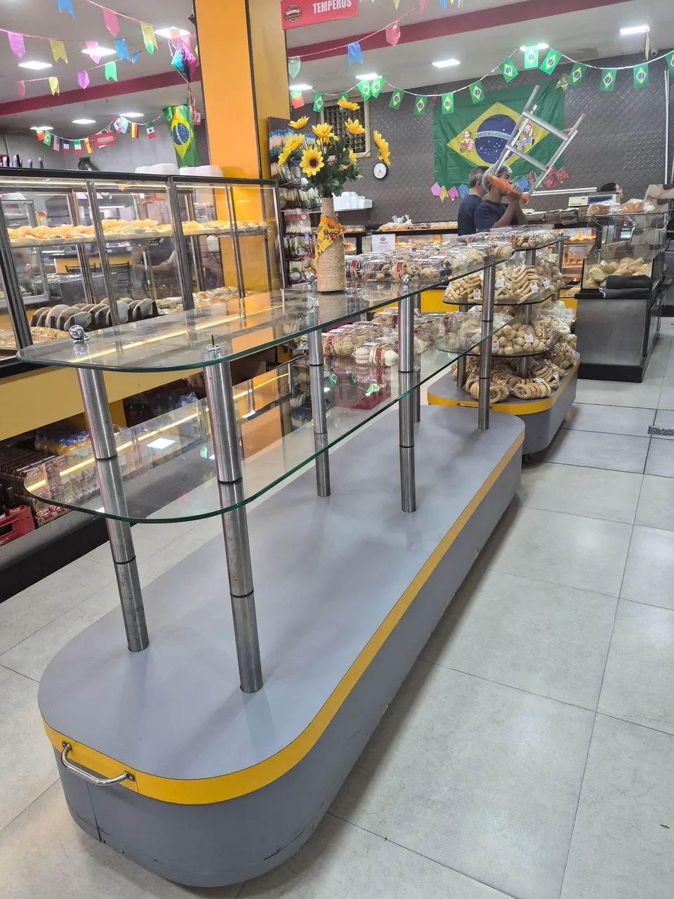 Gôndolas para Pães 2 und