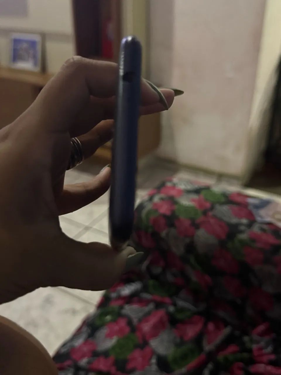 Vendo celular LG bem conservado 