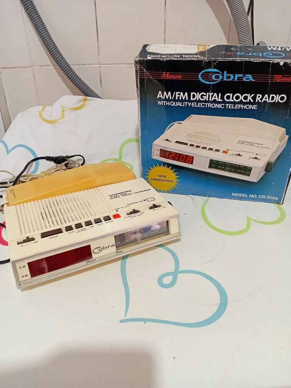 Rádio relógio antigo  - Foto 5
