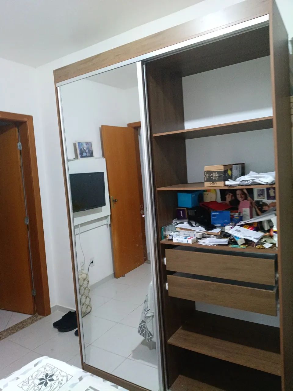 GUARDA ROUPA SOLTEIRO  - Foto 2