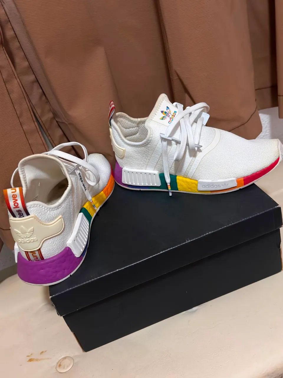 Tenis Adidas NMD pride - Foto 2