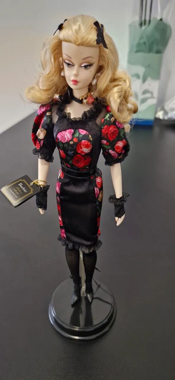 Barbie Silkstone Fiorella - Foto 3