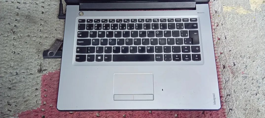 Notebook Lenovo Core i3 Sexta Geração Com SSD Linux Mint