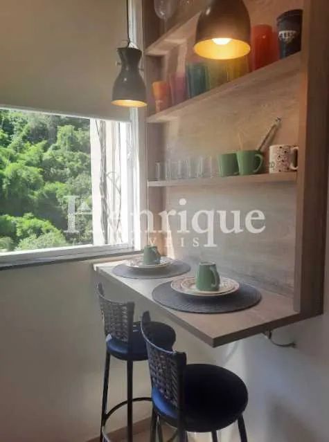Apartamento : Padrão / Residencial / Centro
