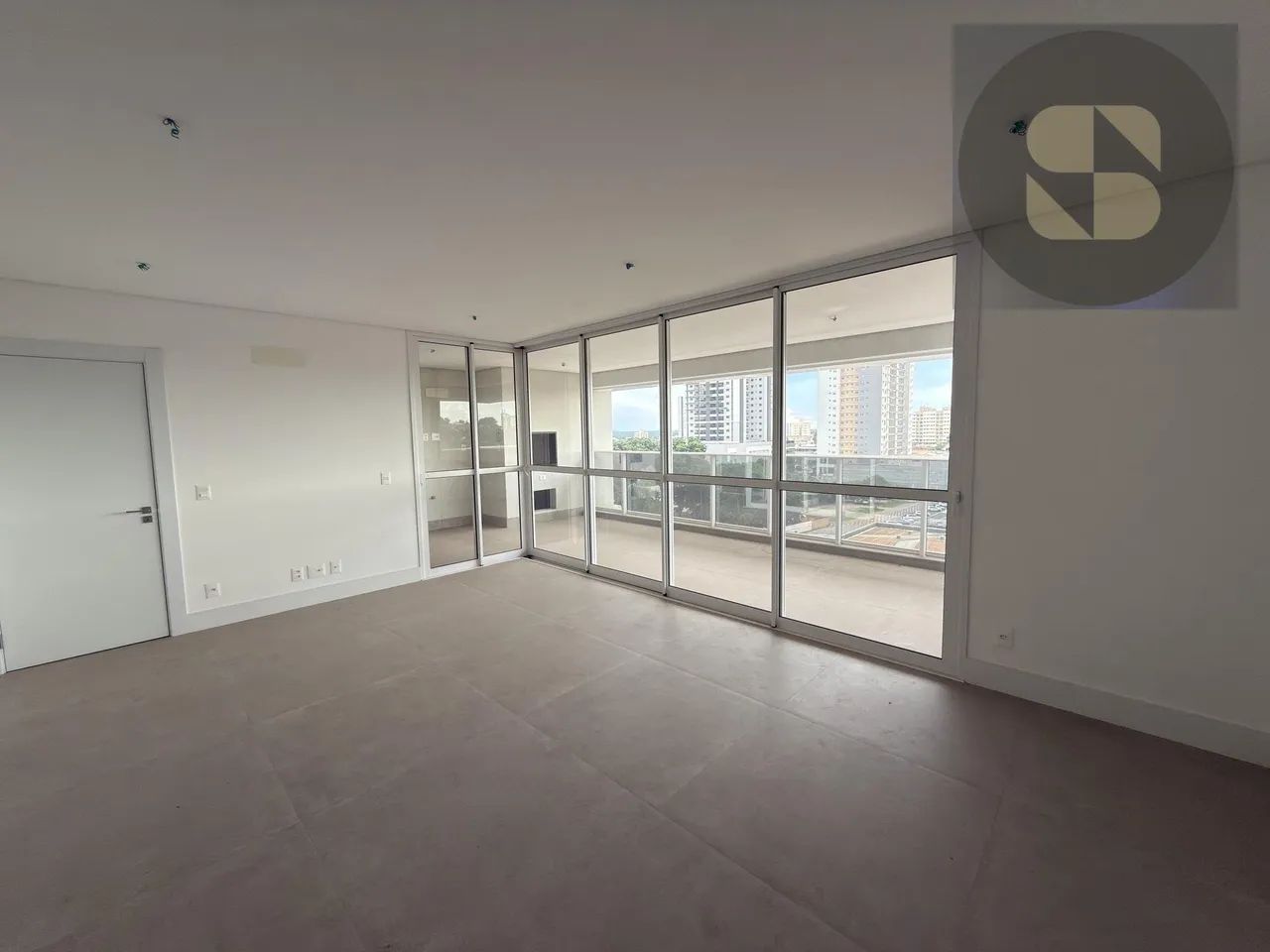 AUTHENTIQUE | PLAENGE | 193 m² | 3 SUÍTES - Foto 3