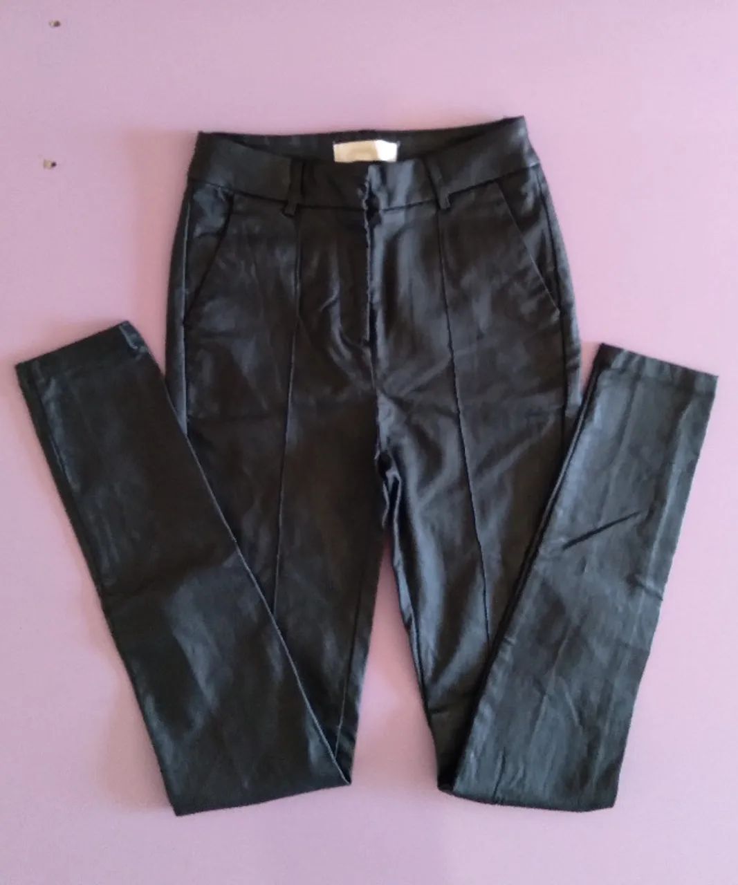Calça C&A Yessica imitação de couro