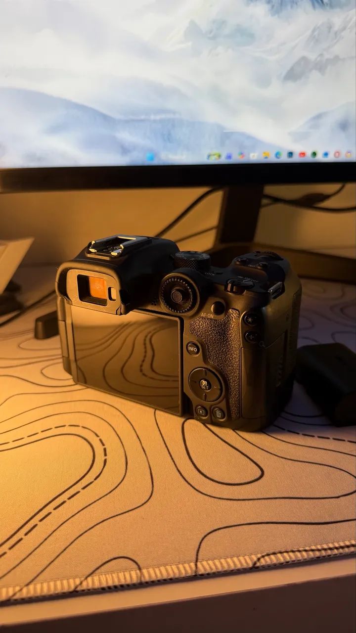 CANON R7 - Foto 2