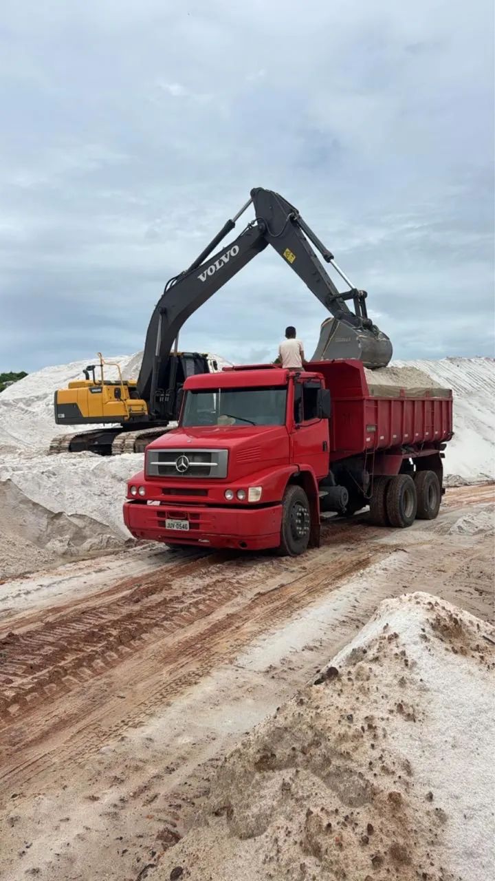 Vendo caminhão caçamba 1620 - Foto 3