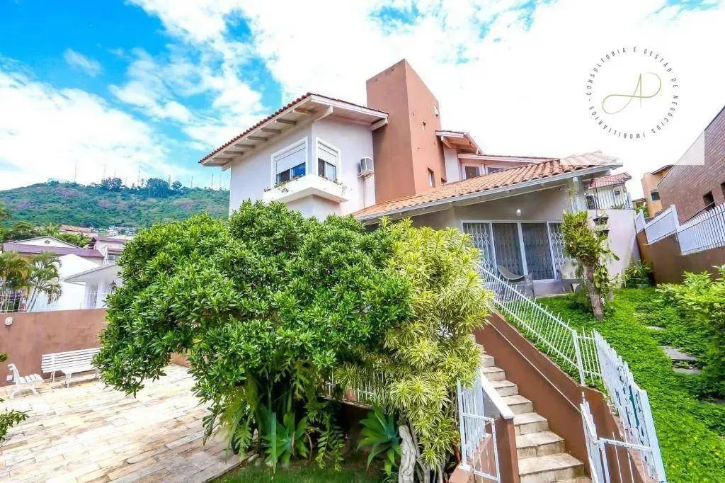 Casa com 4 dormitórios à venda, 369 m² por R$ 2.980.000,00 - Trindade - Florianópolis/SC
