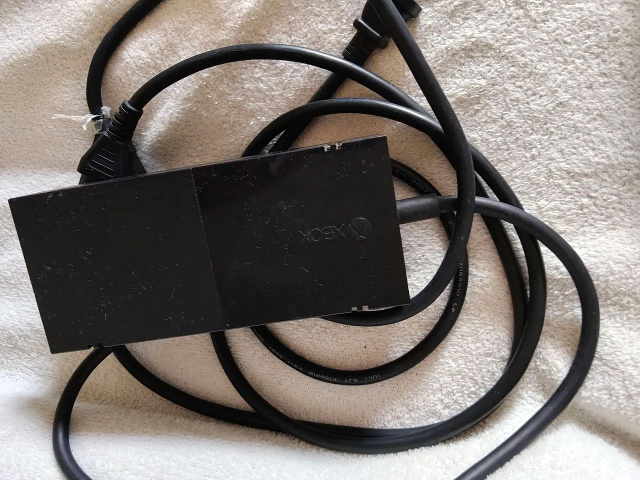 Fonte Xbox One Fat