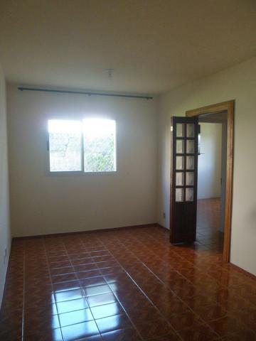 Apartamento 02 dormitórios, Vila São José, fácil acesso a Dutra