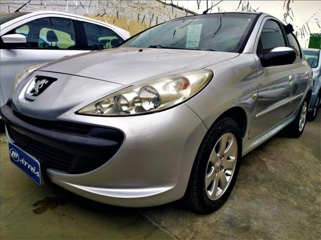 Peugeot 207 1.4 xr 8v