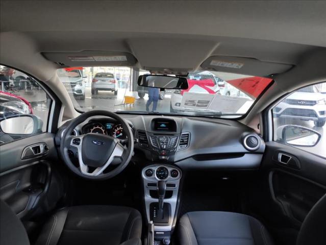 Ford Fiesta 1.6 se Sedan 16v - Foto 14