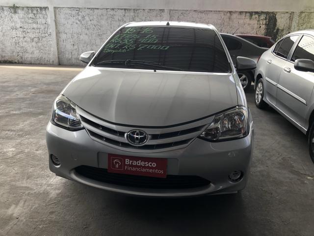 Etios X Sedan 1.5 2015/2016