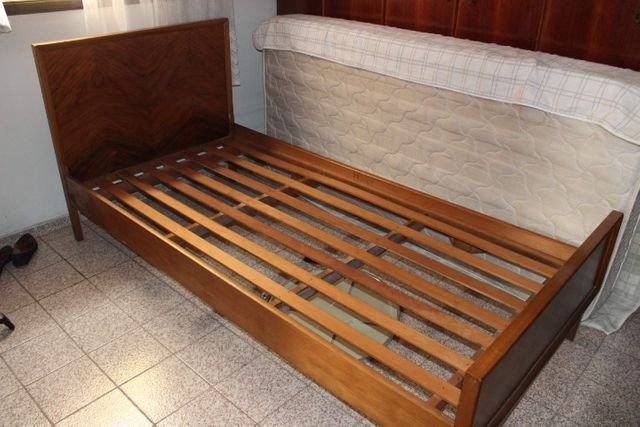 Cama de Solteiro em MDF Marrom 88cm x 95cm x 190cm - Foto 6