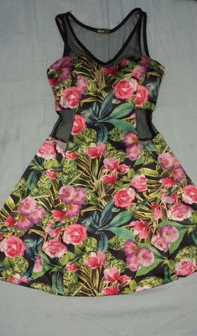 Vestido de flores - Foto 2