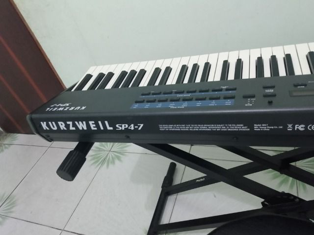 Vendo kurzweil sp4-7 impecável - Foto 2