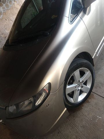 Ronda Civic - Foto 2