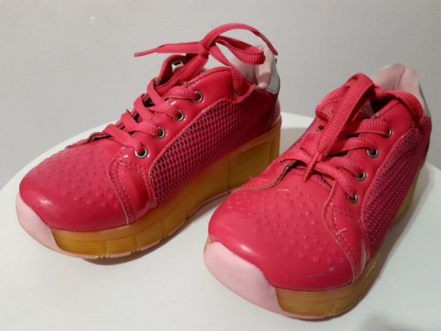 tenis rodinha pampili