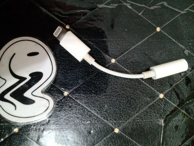 Adaptador Apple original - Foto 3