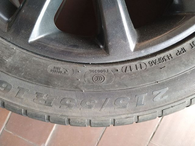 Rodas 16 VW Jetta 5 x 112, pneus 90% - Foto 3