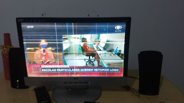 Tv/Monitor 17 polegadas lcd + receptor Intelbras+ caixinhas de som+ conversor - Foto 2