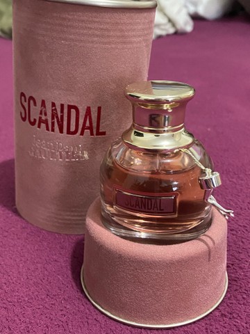 Perfume SCANDAL, 30ml, usado 2x