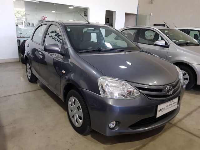 ETIOS HB XS 1.3 2013