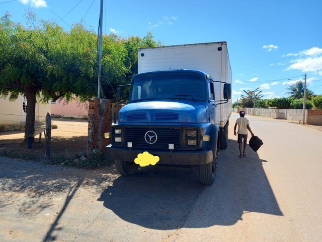 1113 A VENDE SE OU TROCA EM CARRO BAIXO