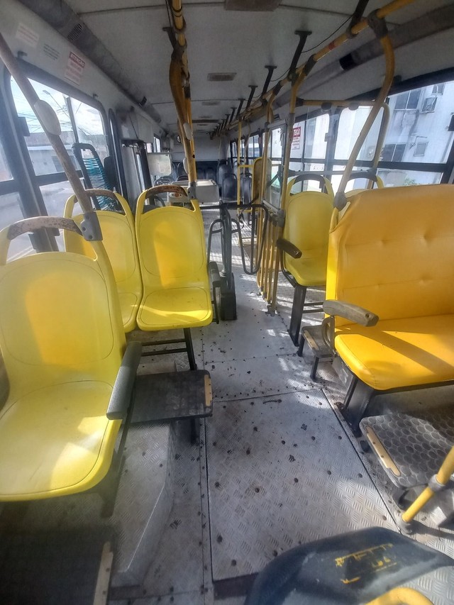 Ônibus 2011 - Foto 3