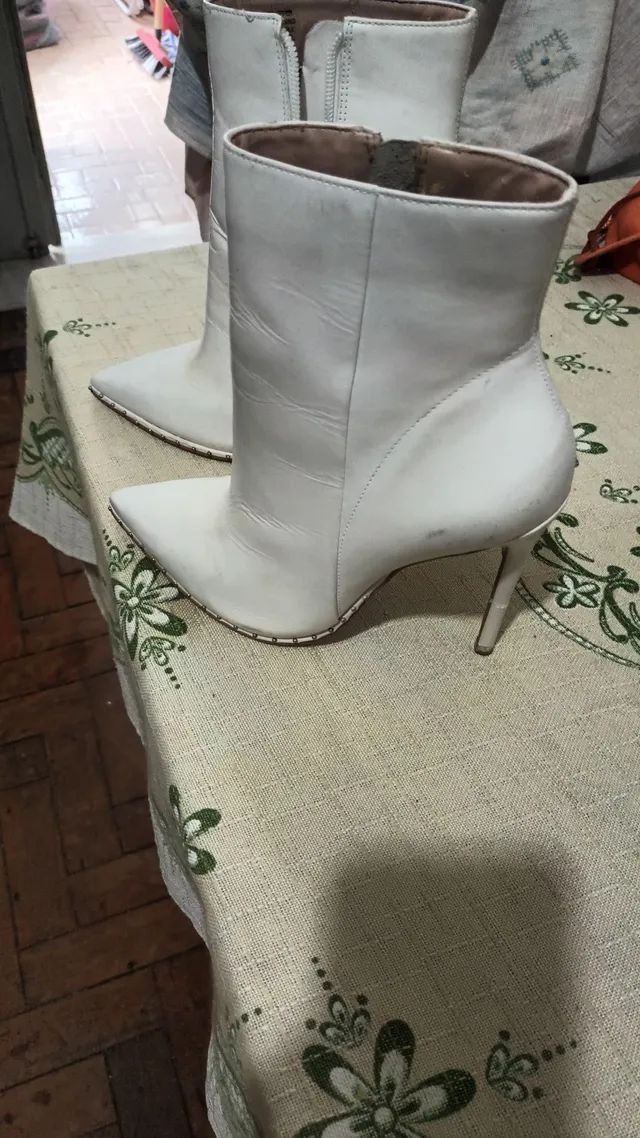 Bota  200 reais.  - Foto 2