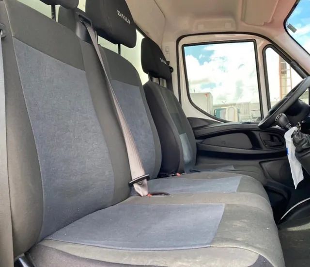 Iveco 35-150 Baú   - Foto 5