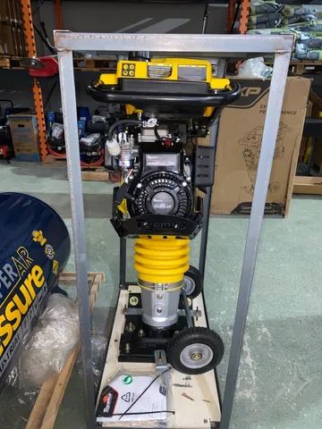 Compactador de Solo Percussão com Motor 4HP 149CC - Toyama  - Foto 2