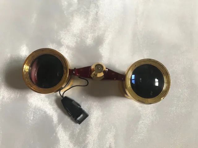 Binóculo novíssimo dourado e vermelho - Foto 3