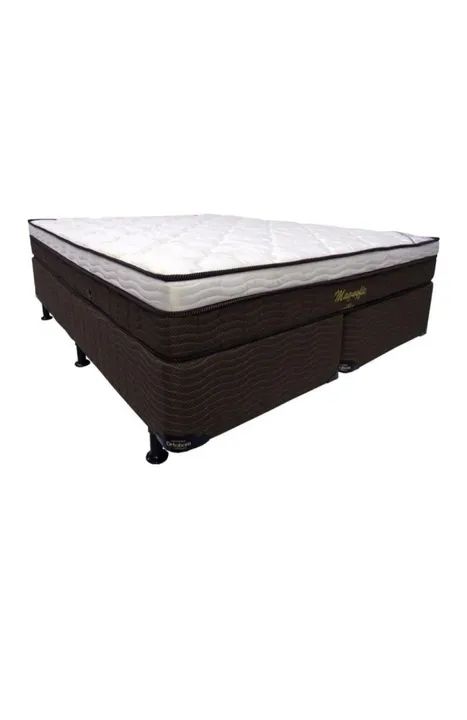 Cama Box Queen com Colchão Magnyfic 158cm Ortobom e cabeceira suspensa