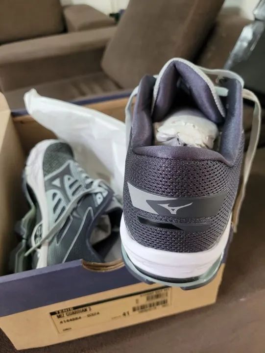 Tênis Mizuno original tamanho 41 - Foto 3