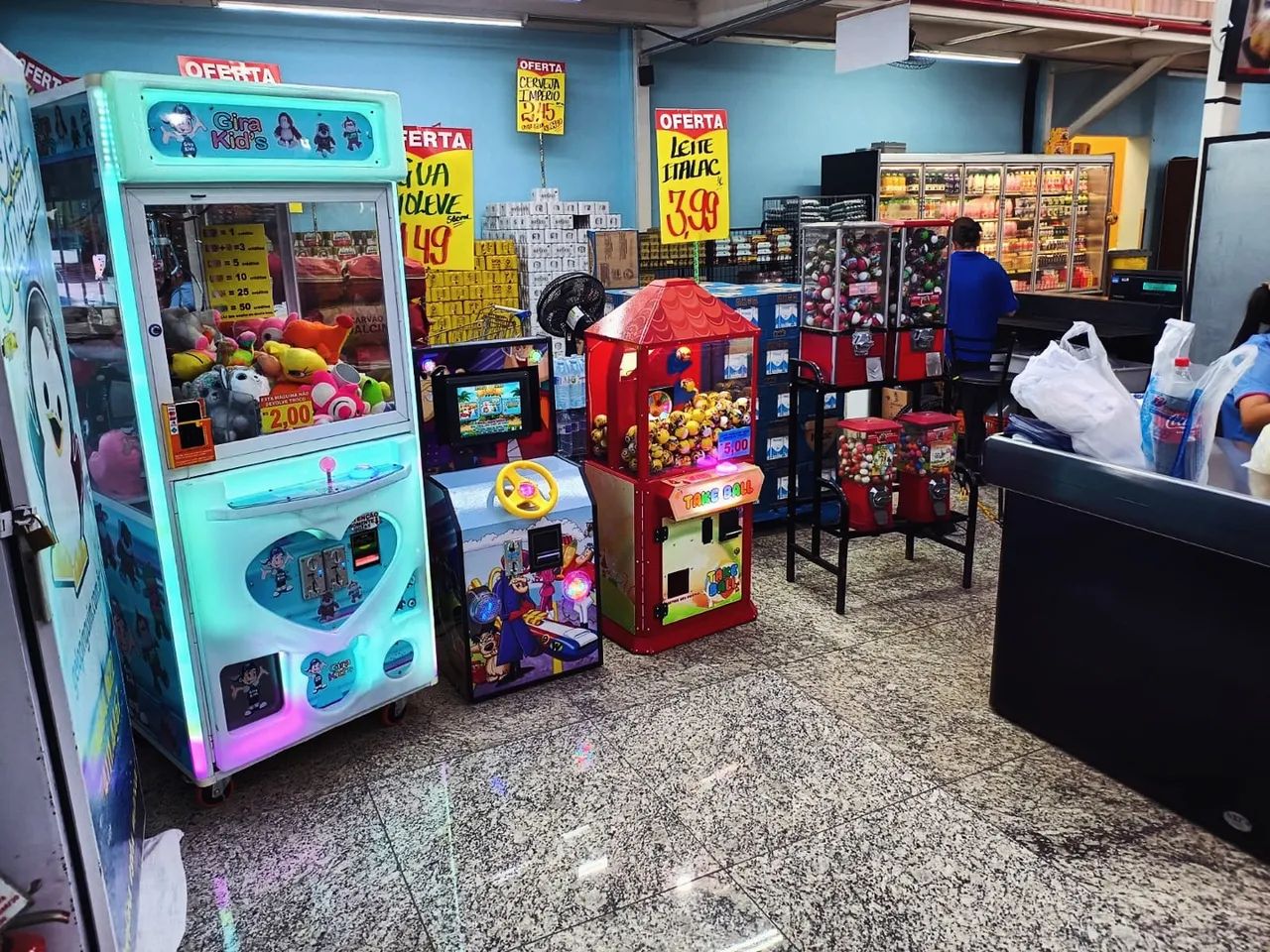 Máquinas de Pegar Pelúcias - Foto 4