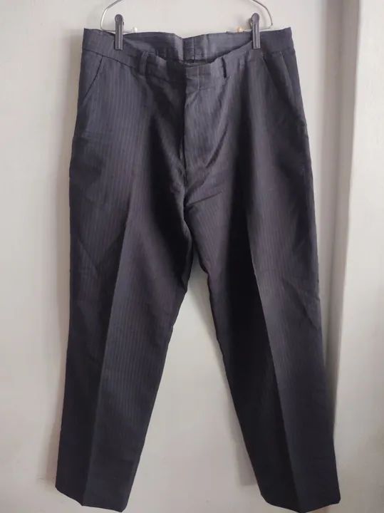 Calça risca de giz Tam 46 